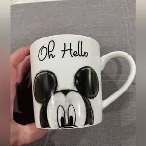 Disney Mickey Mouse ‘Oh Hello’ coffee, tea mug, 16 ounce, good condition